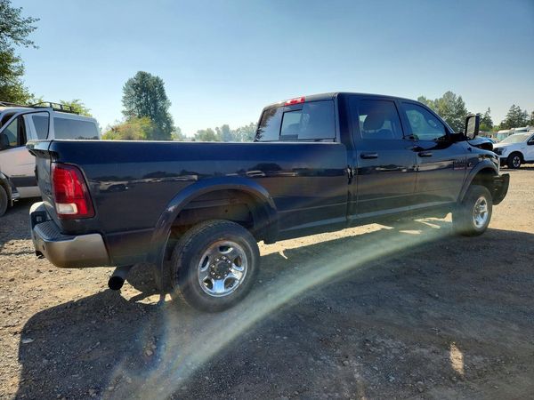 2014 RAM 3500 LARAMIE CREW CAB 4X4