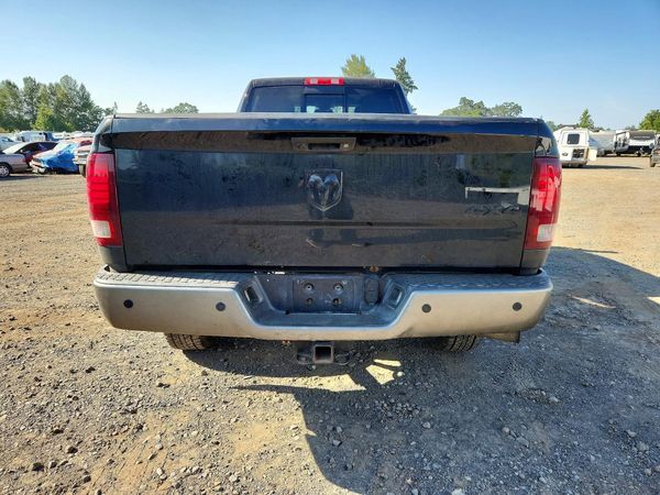 2014 RAM 3500 LARAMIE CREW CAB 4X4