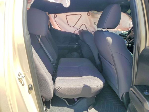2019 TOYOTA TACOMA SR5