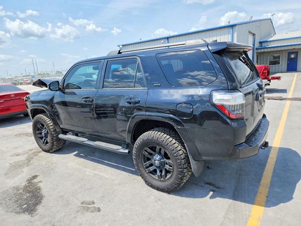 2017 TOYOTA 4RUNNER