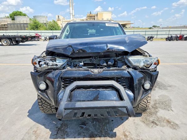 2017 TOYOTA 4RUNNER
