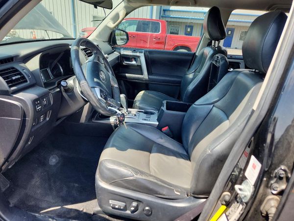 2017 TOYOTA 4RUNNER