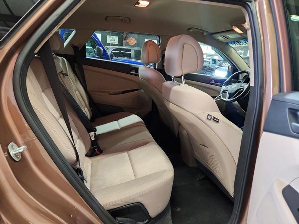 2016 HYUNDAI TUCSON