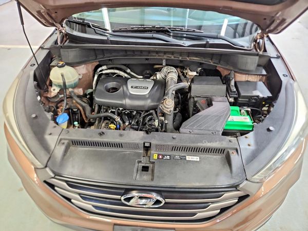 2016 HYUNDAI TUCSON