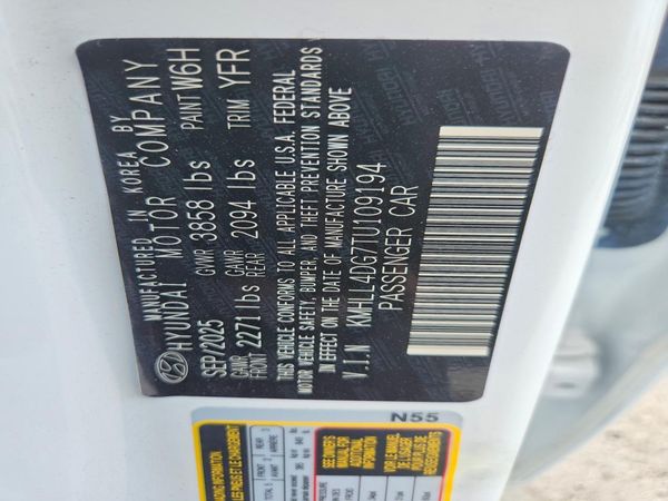 2026 HYUNDAI ELANTRA SE