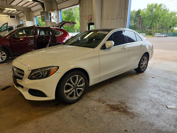 2015 MERCEDES-BENZ C