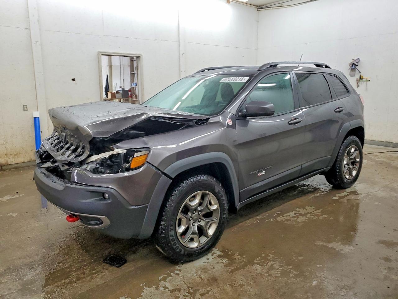 2019 JEEP CHEROKEE TRAILHAWK 4X4