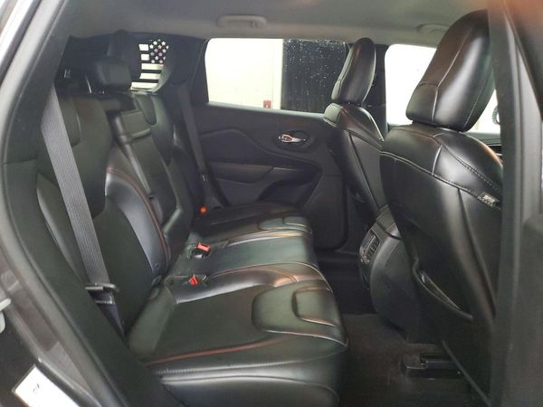 2019 JEEP CHEROKEE TRAILHAWK 4X4