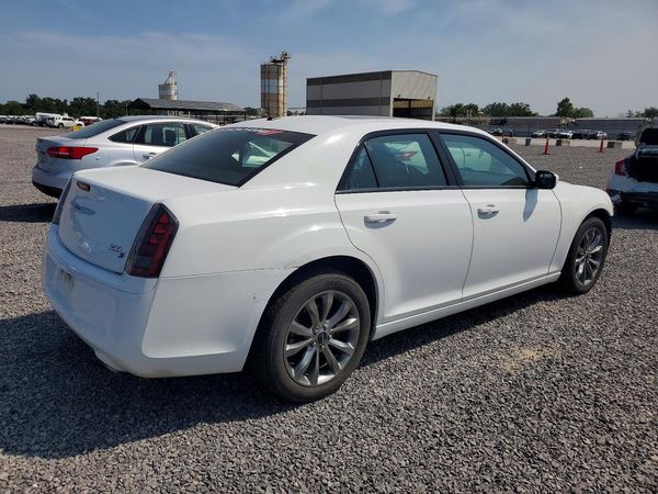 2014 CHRYSLER 300