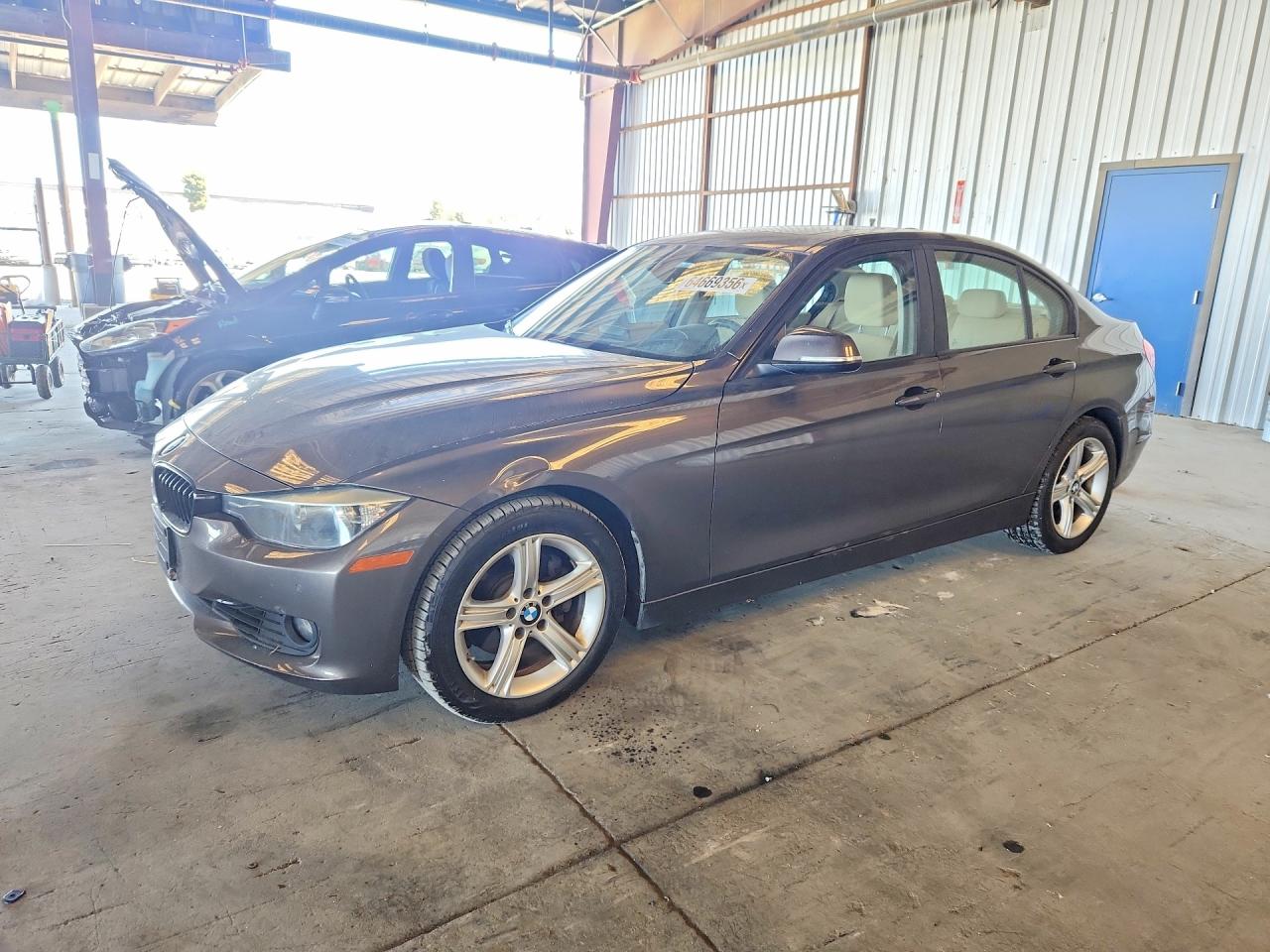 2013 BMW 328