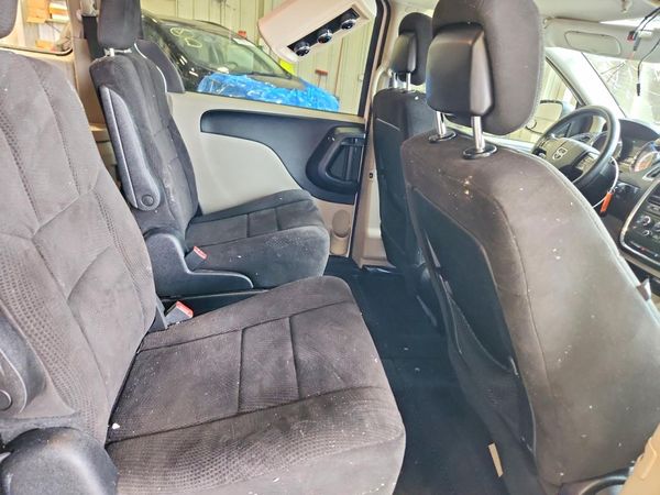 2012 DODGE GRAND CARAVAN SXT