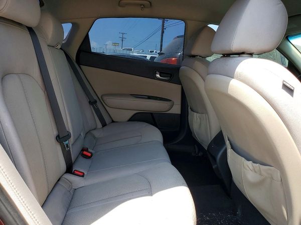 2016 KIA OPTIMA GL