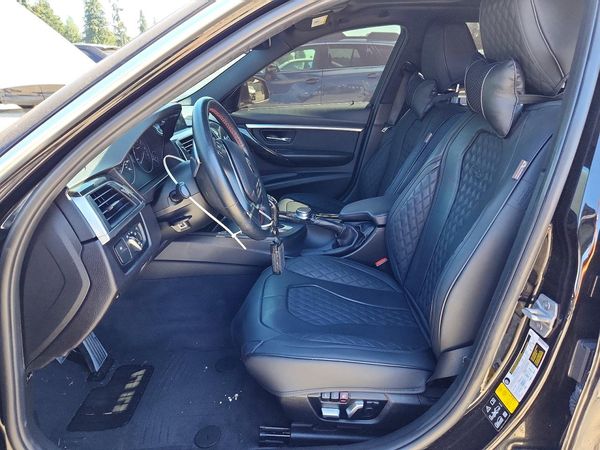 2018 BMW 330 xDrive SA