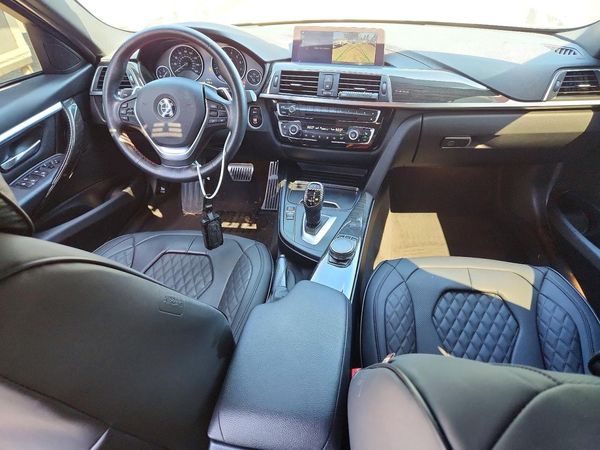 2018 BMW 330 xDrive SA