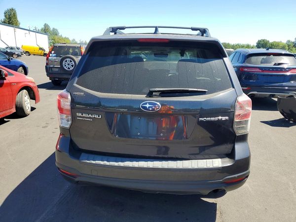 2018 SUBARU FORESTER