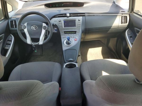 2014 TOYOTA PRIUS