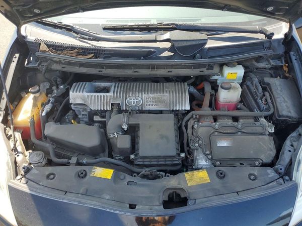 2014 TOYOTA PRIUS