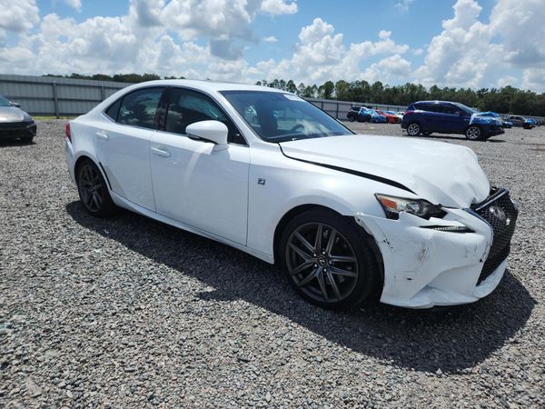 2016 LEXUS IS 200t