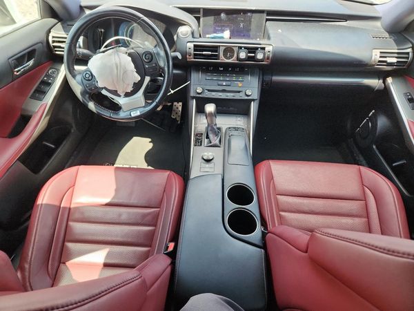 2016 LEXUS IS 200t
