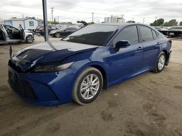 2025 TOYOTA CAMRY
