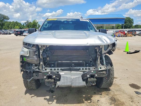 2021 CHEVROLET SILVERADO RST