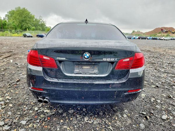 2015 BMW 528 xDrive