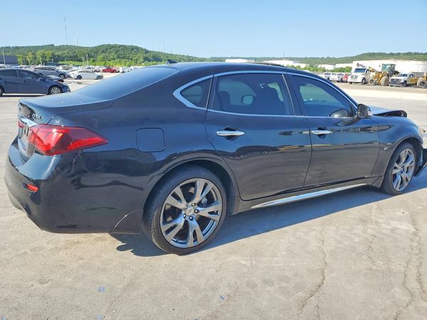 2018 INFINITI Q70L