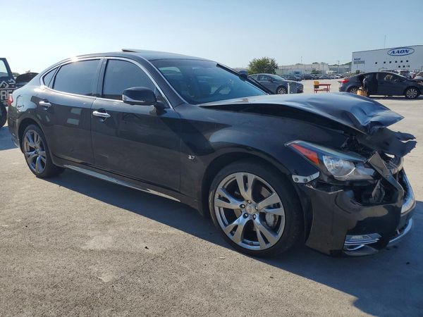 2018 INFINITI Q70L