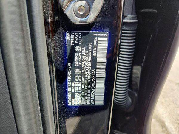 2021 PORSCHE CAYENNE