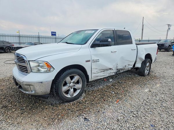 2014 RAM 1500 SLT