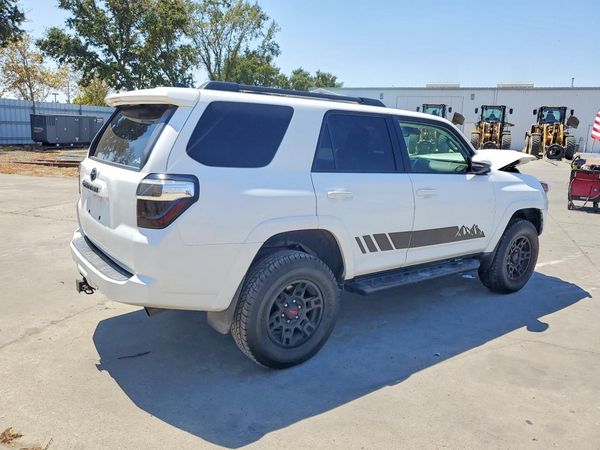 2021 TOYOTA 4RUNNER SRS Prem