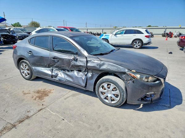 2014 MAZDA 3
