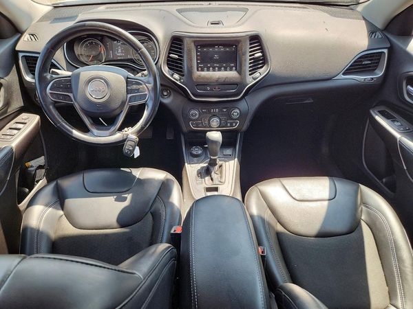 2020 JEEP CHEROKEE LATITUDE PLUS 4X4