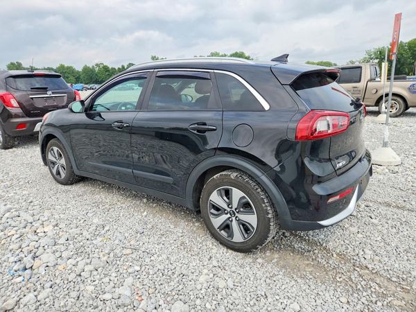 2017 KIA NIRO