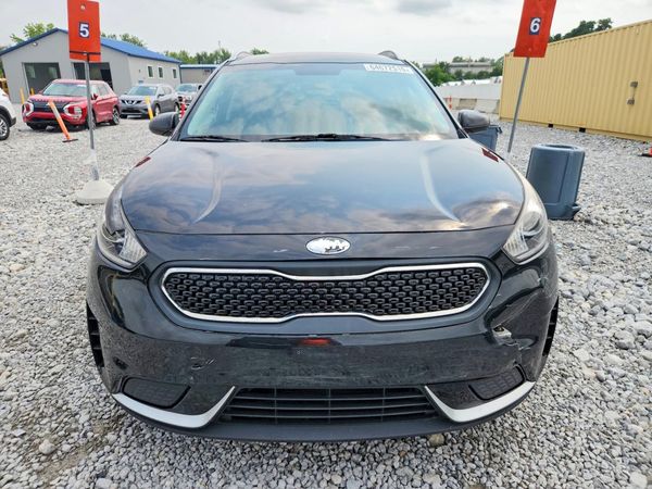 2017 KIA NIRO