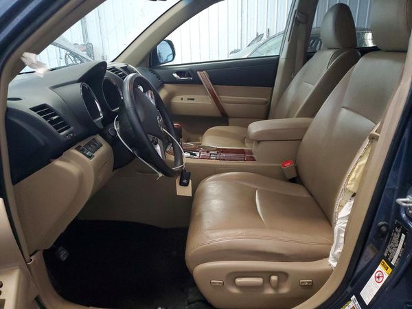 2013 TOYOTA HIGHLANDER Base/Hybrid — DENT