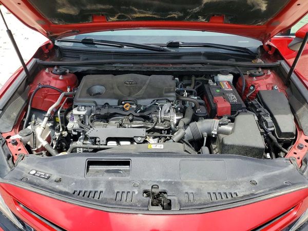 2019 TOYOTA CAMRY XSE