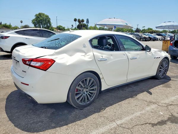 2019 MASERATI GHIBLI