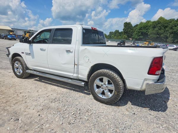2014 RAM 1500 SLT
