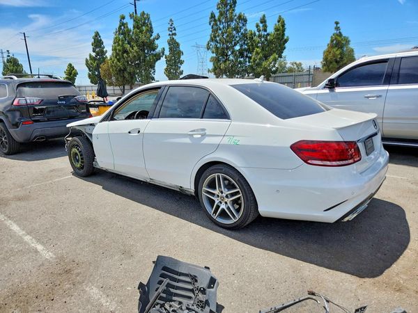 2014 MERCEDES-BENZ E