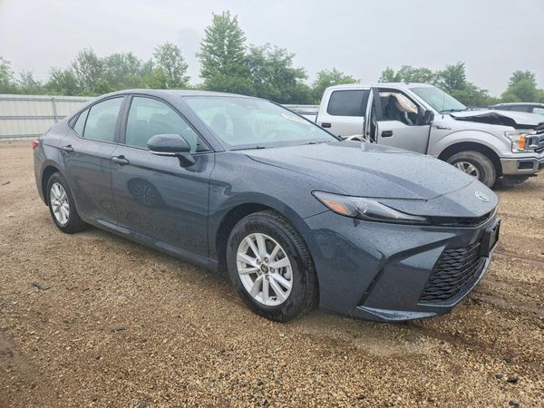2026 TOYOTA CAMRY