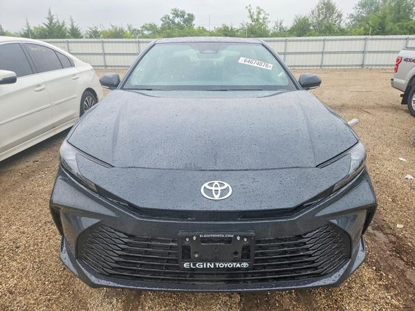 2026 TOYOTA CAMRY