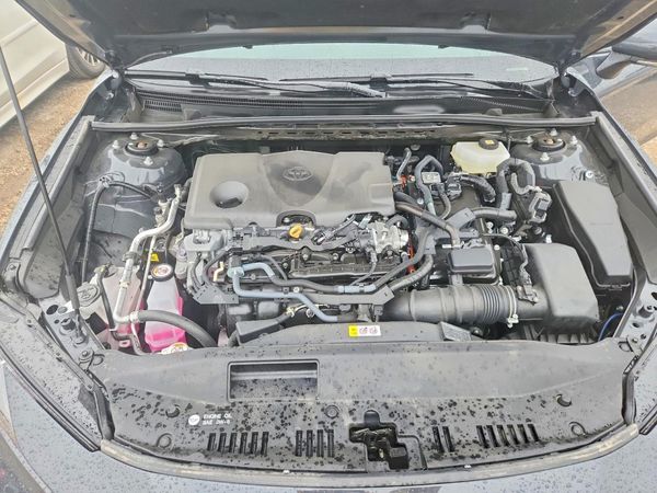 2026 TOYOTA CAMRY