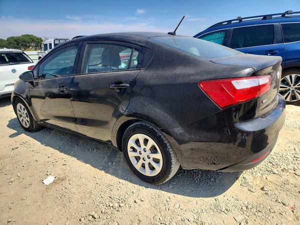 2014 KIA RIO