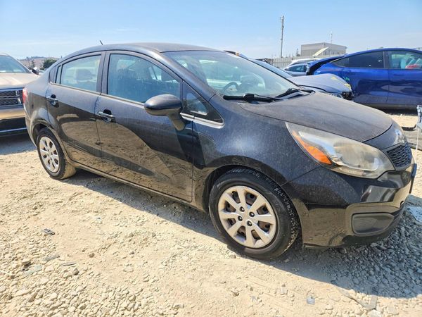 2014 KIA RIO