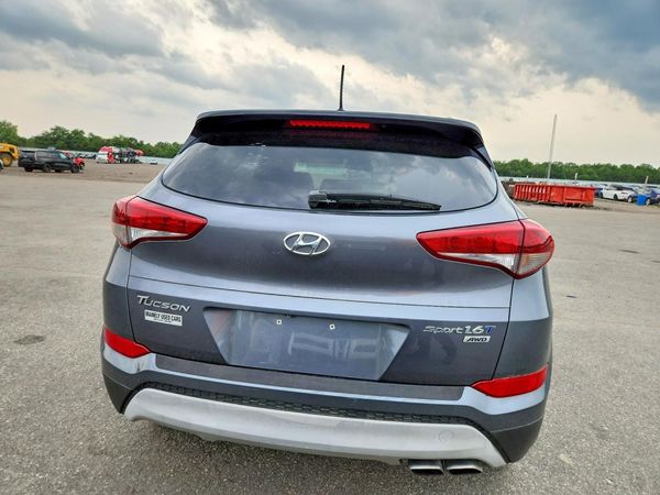 2017 HYUNDAI TUCSON