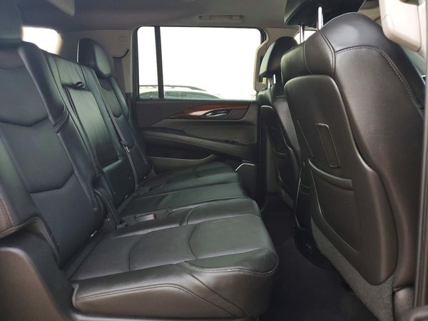 2015 CADILLAC ESCALADE ESV Luxury