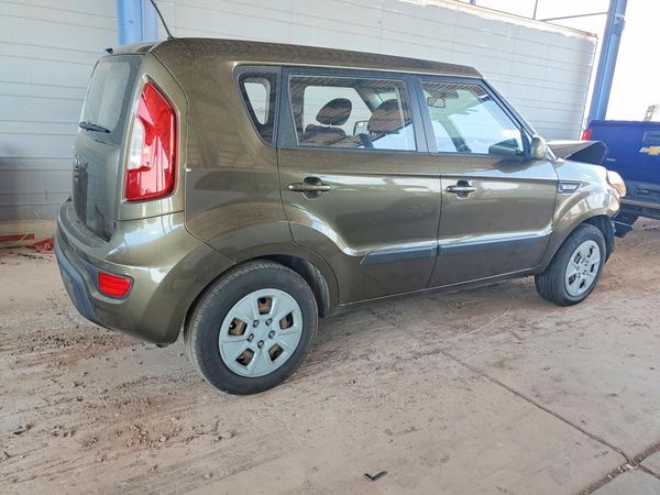 2013 KIA SOUL