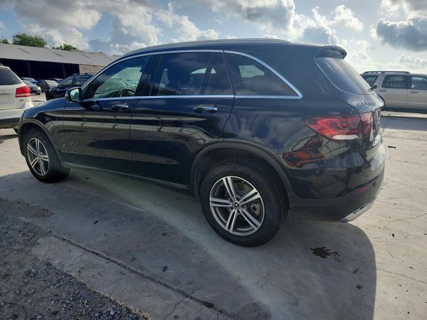2020 MERCEDES-BENZ GLC GLC300