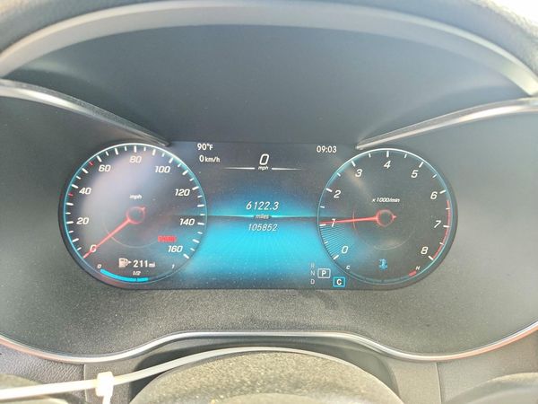 2020 MERCEDES-BENZ GLC GLC300